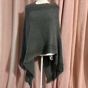 Grey Knit Sequins Fringe Poncho